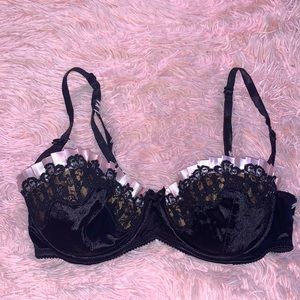 Victoria's Secret Black and Pink Lace Bra
